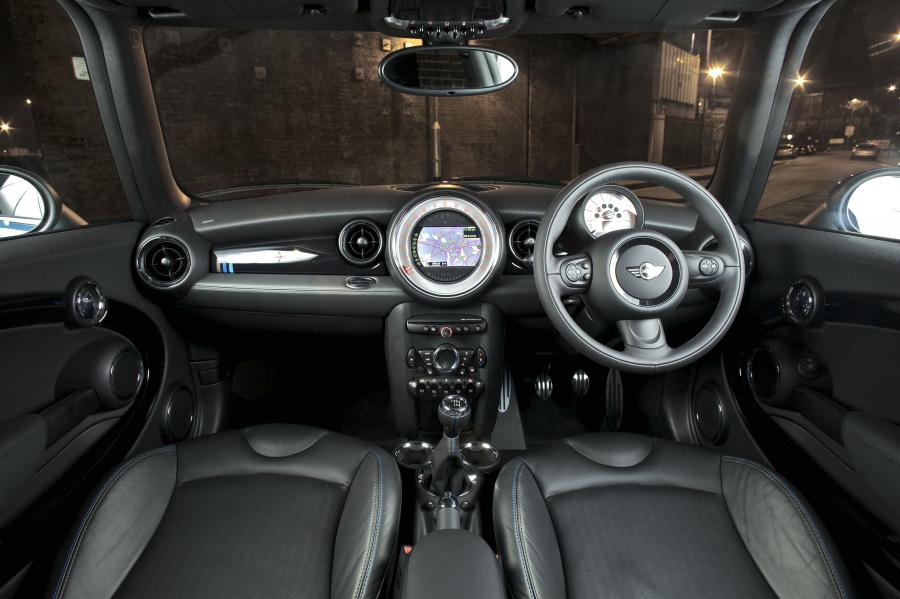  Mini Cooper S Bayswater 2012 года  (UK) (фото 2 из 9)